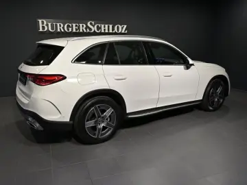 MERCEDES-BENZ GLC 300 d 4M AMG LED SOUND PANO AHK STHZ TOTW
