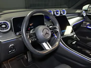 MERCEDES-BENZ GLC 300 d 4M AMG LED SOUND PANO AHK STHZ TOTW