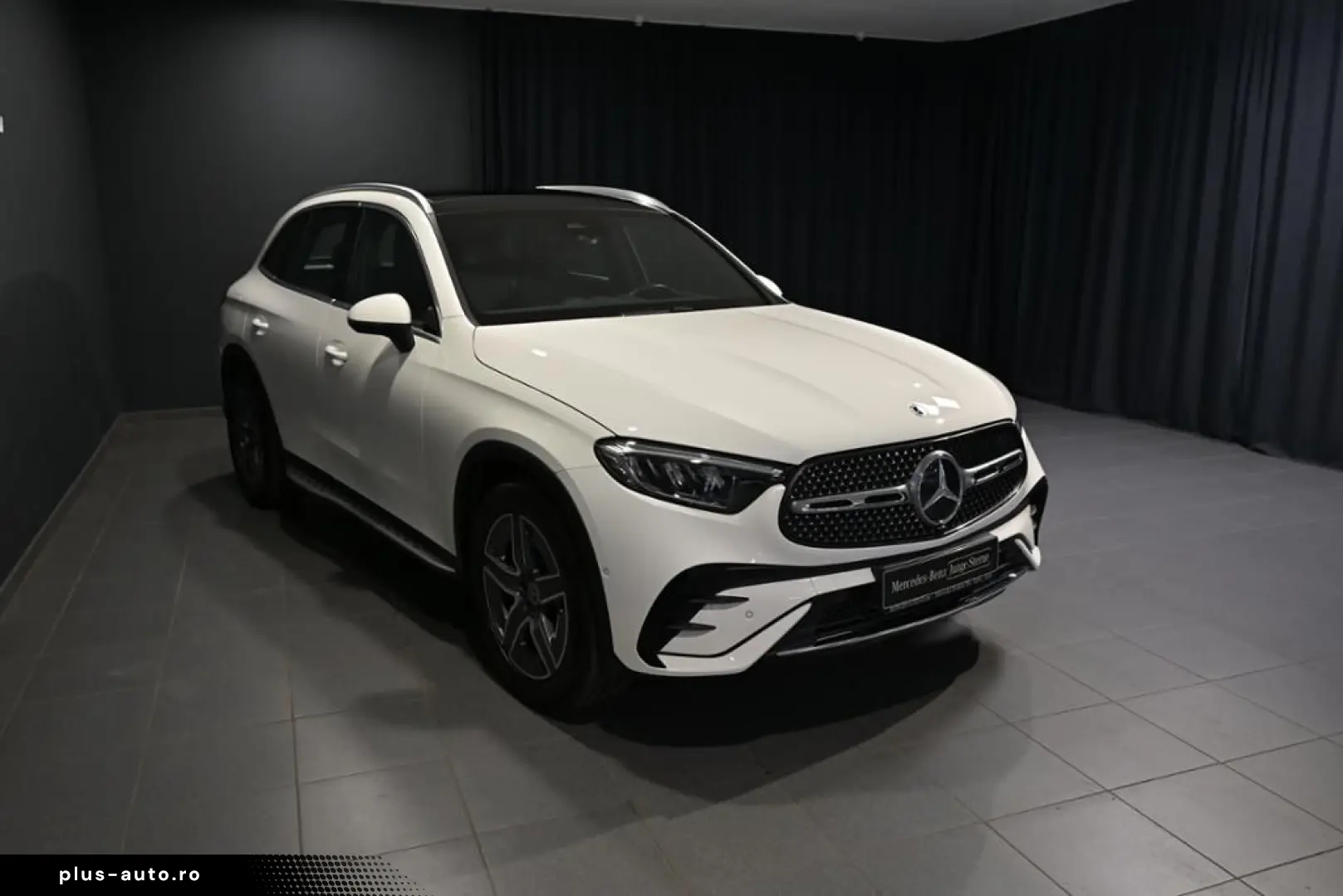 MERCEDES-BENZ GLC 300 d 4M AMG LED SOUND PANO AHK STHZ TOTW