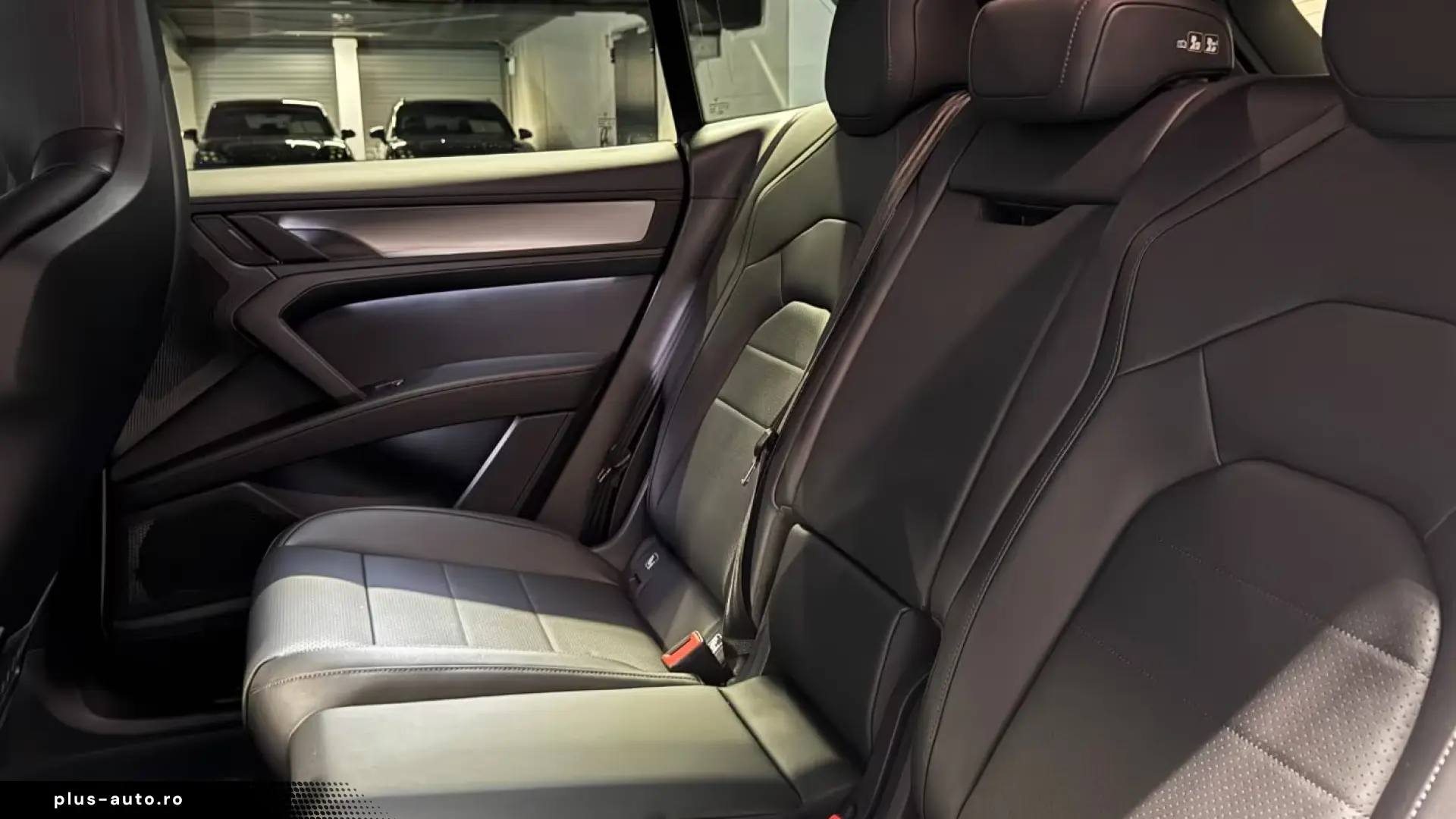 Porsche Cayenne Electric   Drive-Assist  AHK  BOSE