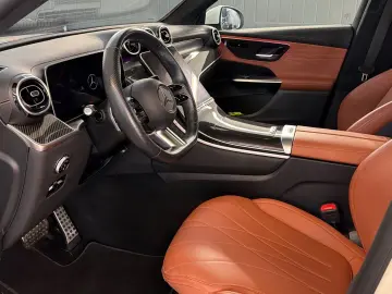 MERCEDES-BENZ GLC 300 4M Coupé AMG Panorama Distronic Kamera