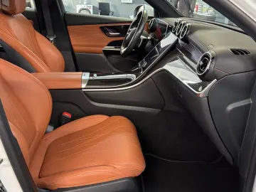 MERCEDES-BENZ GLC 300 4M Coupé AMG Panorama Distronic Kamera