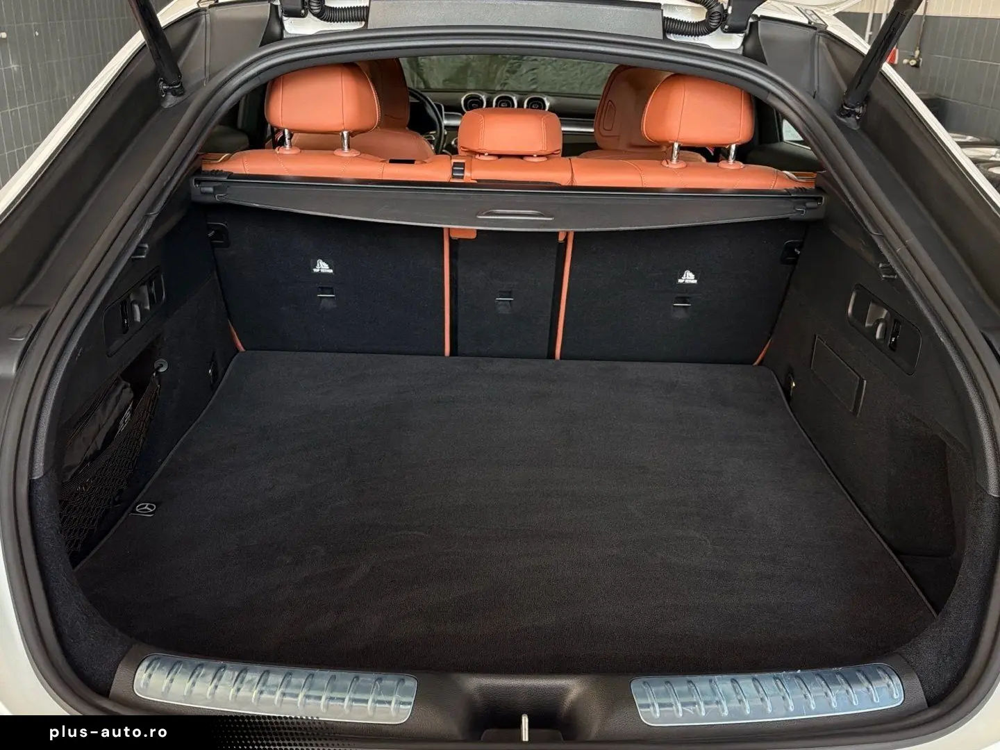 MERCEDES-BENZ GLC 300 4M Coupé AMG Panorama Distronic Kamera