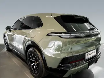 Porsche Cayenne Electric HA-Lenkung Head-Up BOSE