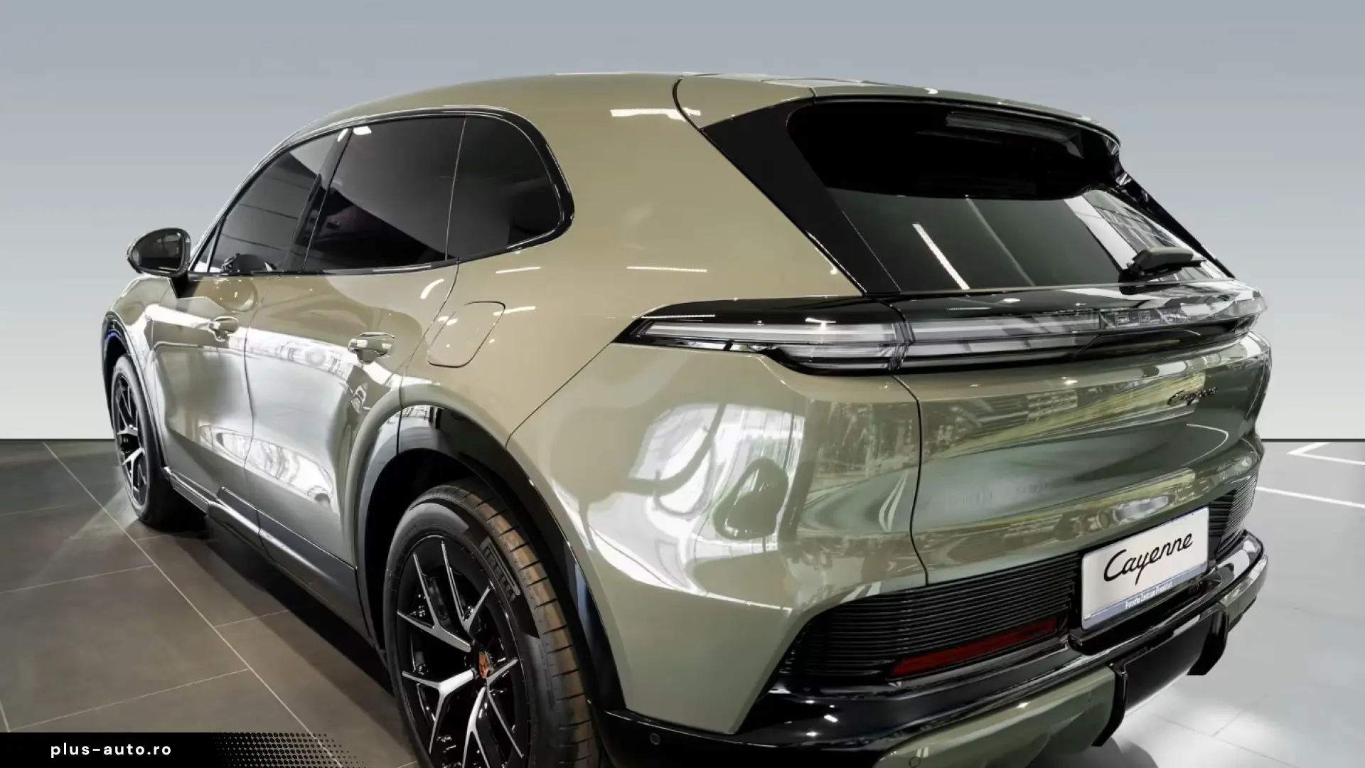 Porsche Cayenne Electric HA-Lenkung Head-Up BOSE