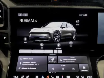 Porsche Cayenne Electric HA-Lenkung Head-Up BOSE