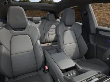 Porsche Cayenne Coupe Electric   SportDesing schwarz