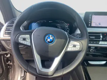 BMW X3 xDrive30e