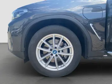 BMW X3 xDrive30e