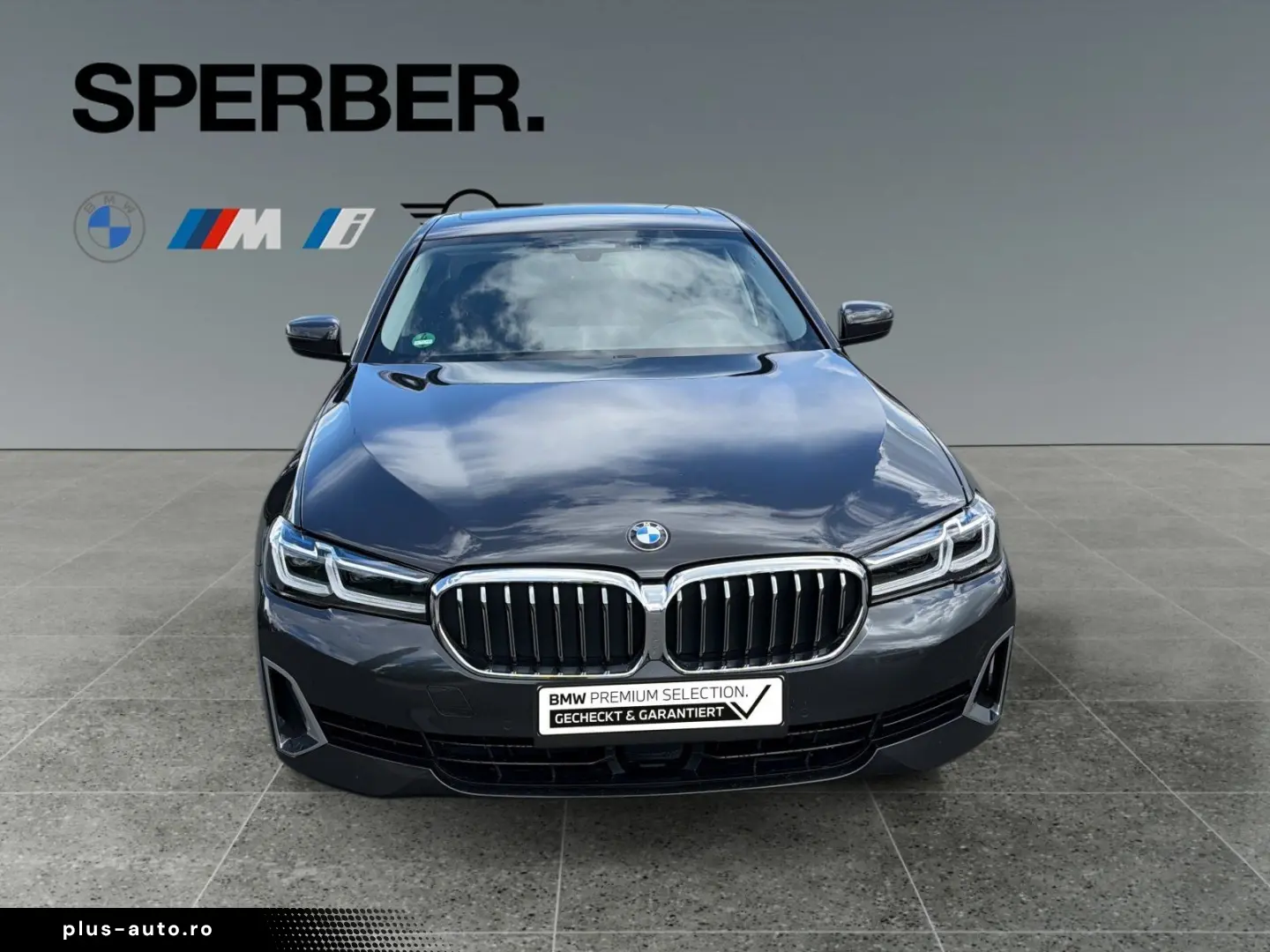 BMW 530i Luxury Line Glasdach Sitzbelüftung Head Up