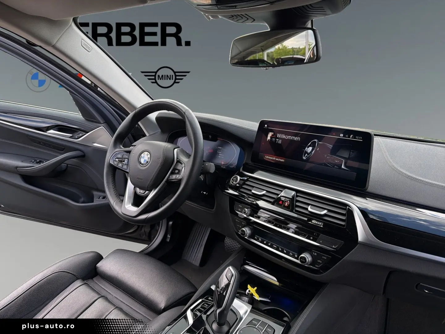 BMW 530i Luxury Line Glasdach Sitzbelüftung Head Up