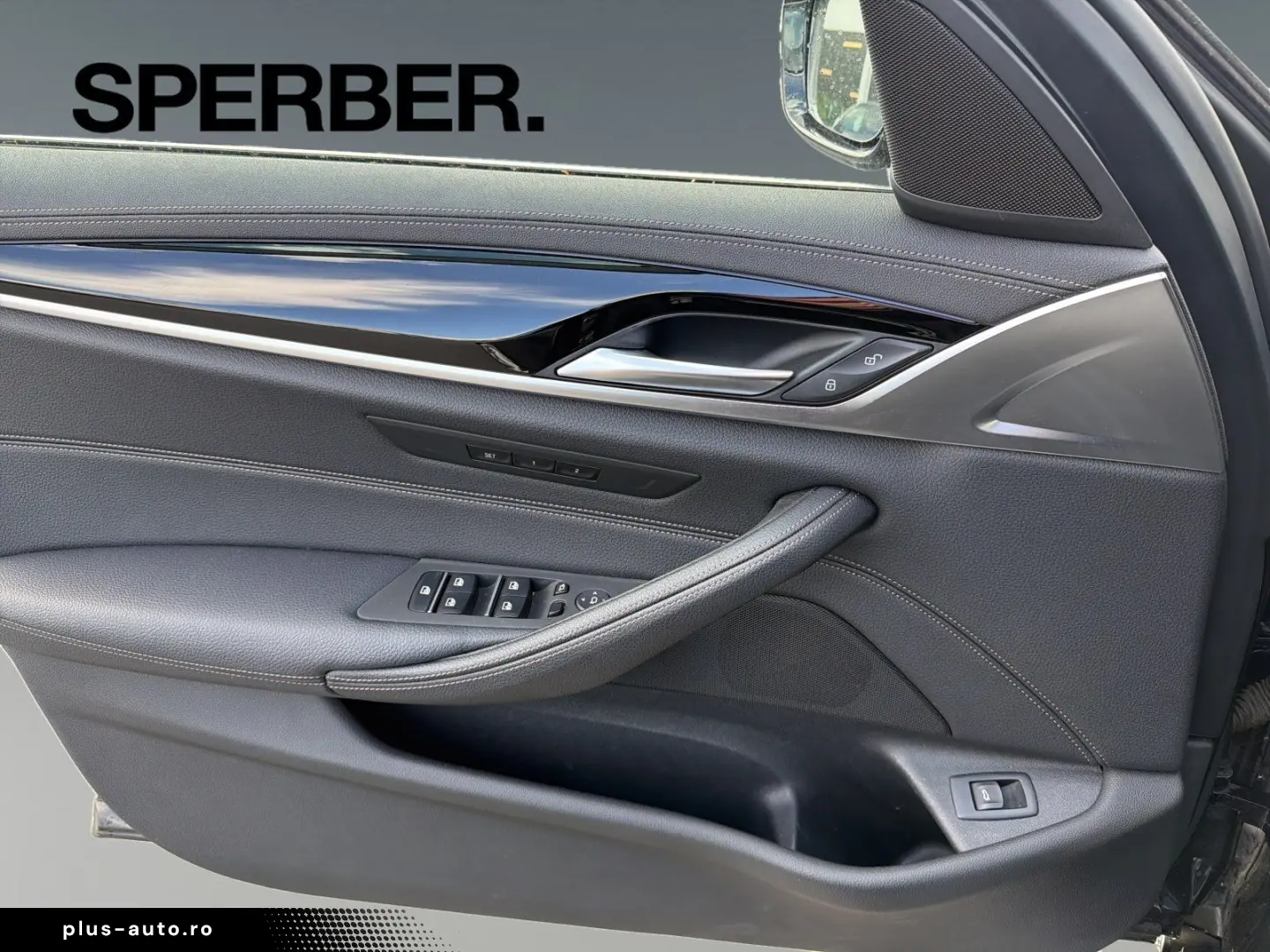 BMW 530i Luxury Line Glasdach Sitzbelüftung Head Up