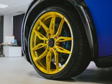 Ferrari Purosangue Novitec