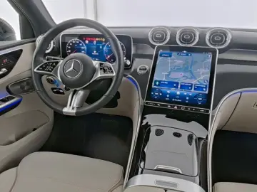 MERCEDES-BENZ GLC 220 d 4MATIC Coupé Avantgarde AHV …