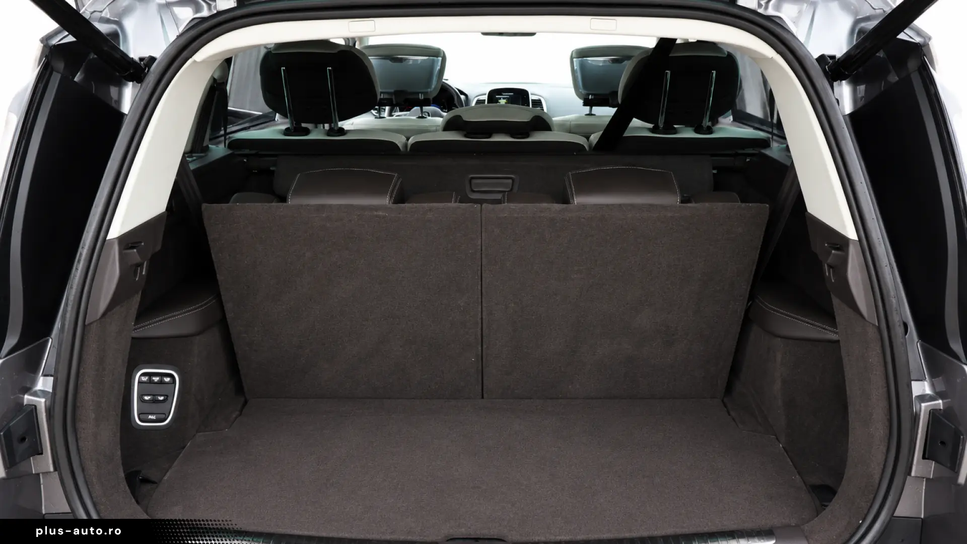 Renault Espace 1.6 dCi Initiale Paris