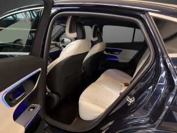 Mercedes-Benz GLC 300 d 4M AMG AHK HUD