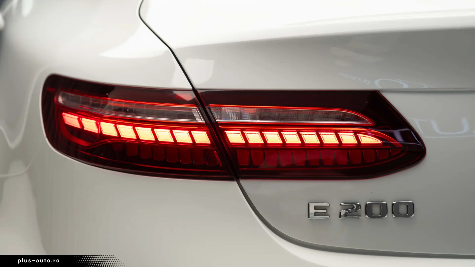 Mercedes-Benz E 200