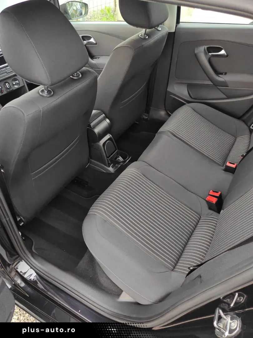 Vw Polo Highline 2011  1 6 Diesel 90cp  Stare perfecta