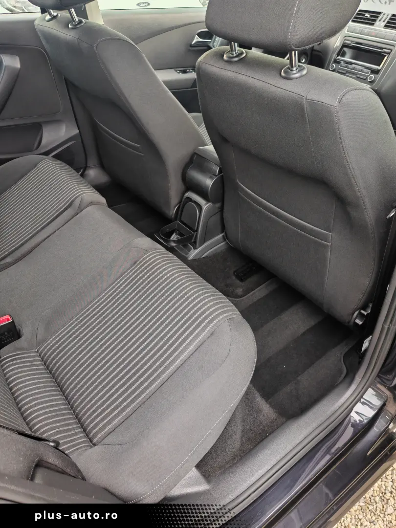 Vw Polo Highline 2011  1 6 Diesel 90cp  Stare perfecta