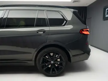 BMW X7 M60 xDrive