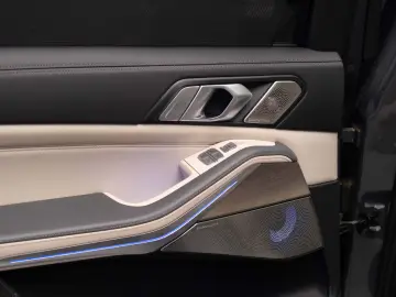 BMW X7 M60 xDrive