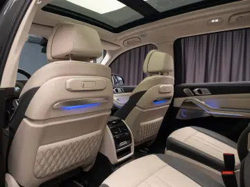 BMW X7 M60 xDrive