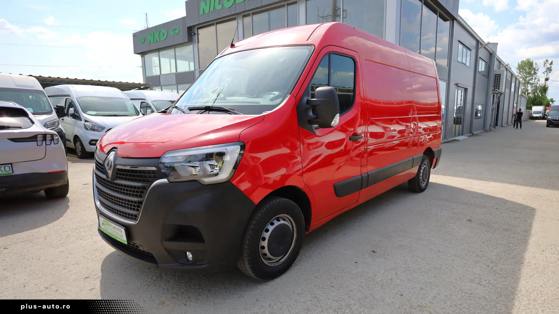 Renault Master L2H2 2.3D 135CP
