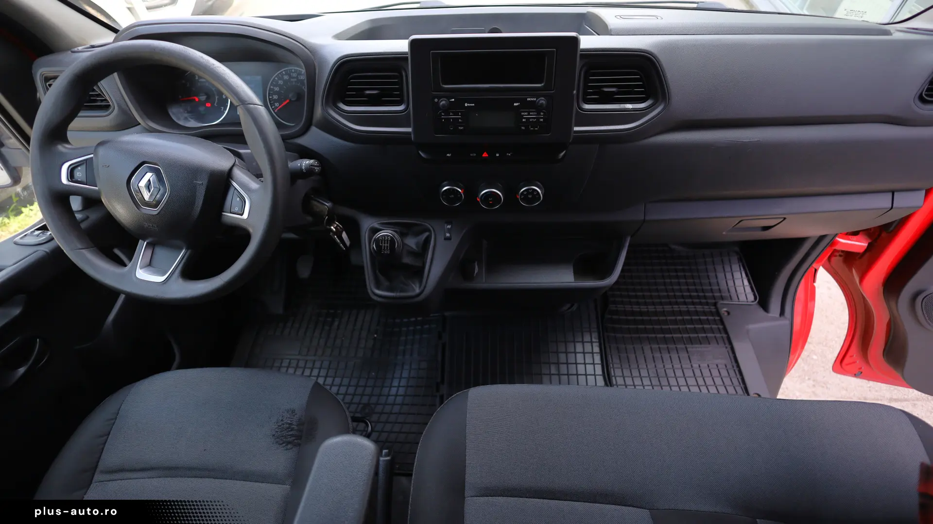 Renault Master L2H2 2.3D 135CP