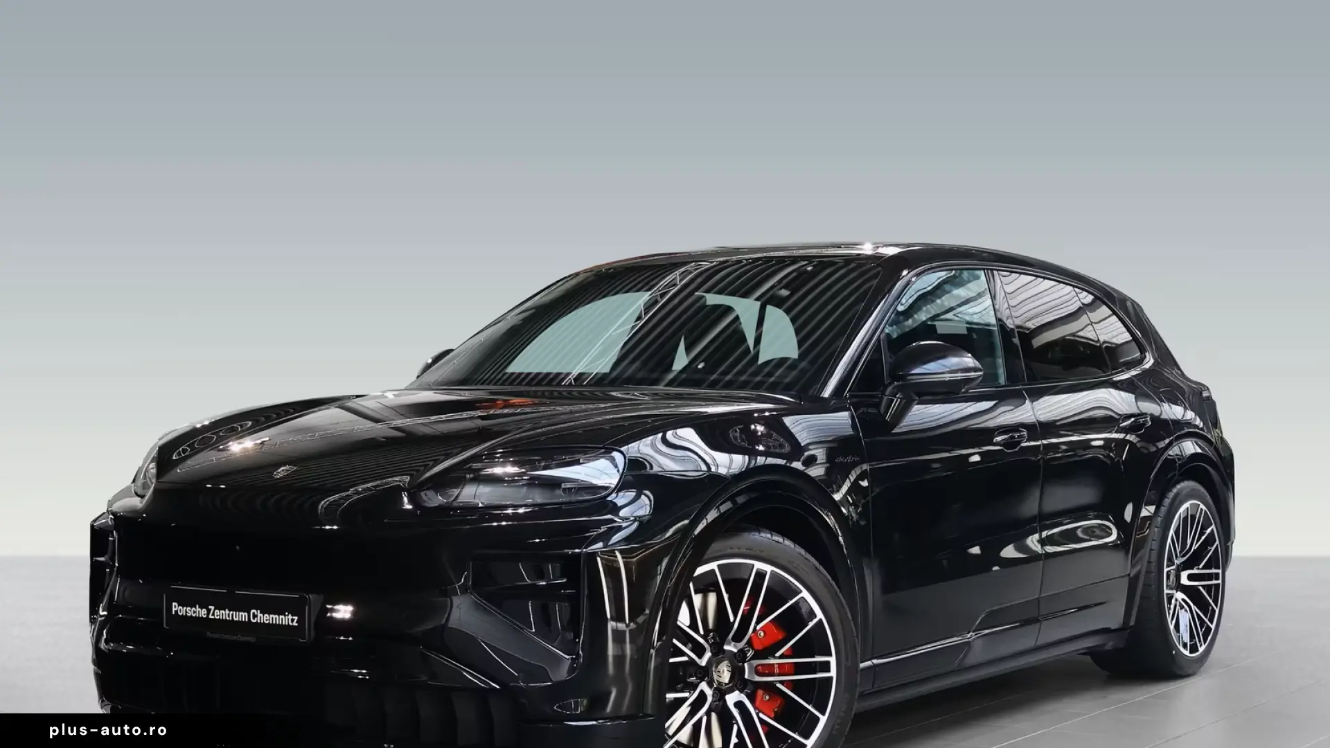 Porsche Cayenne Turbo Electric ActiveRide;HD-Matrix;
