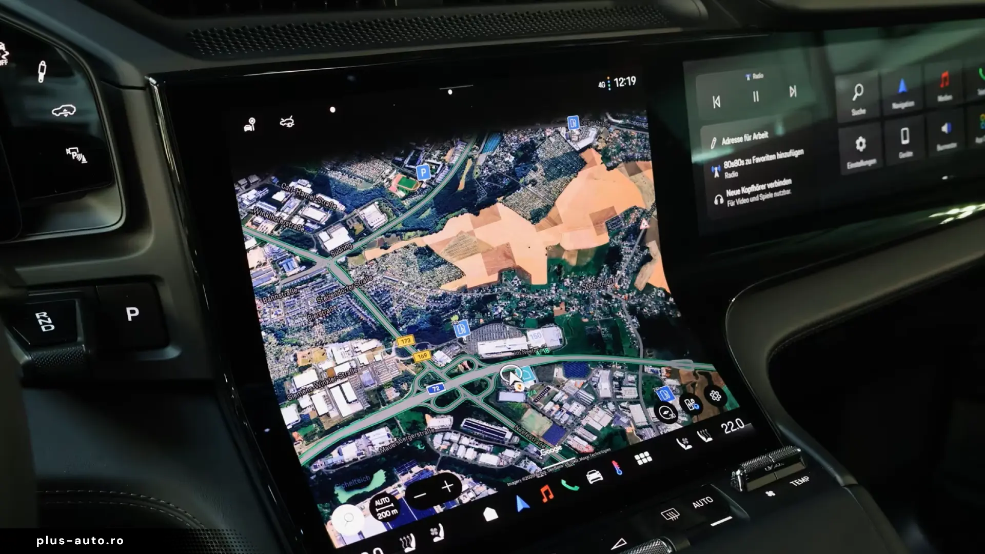 Porsche Cayenne Turbo Electric ActiveRide;HD-Matrix;