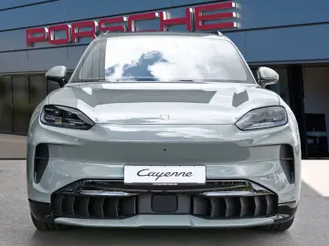 Porsche Cayenne Electric HA-Lenkung Surround