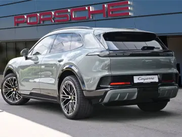 Porsche Cayenne Electric HA-Lenkung Surround