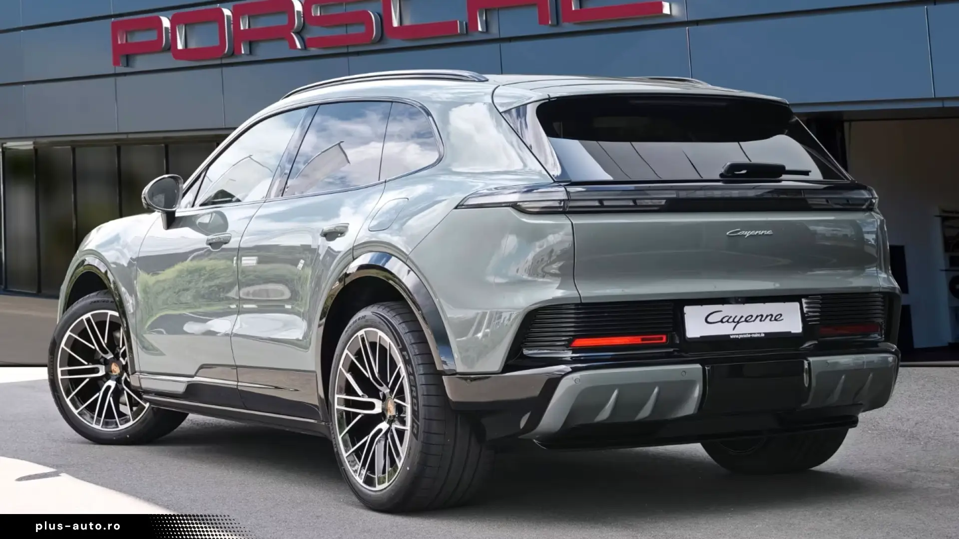 Porsche Cayenne Electric HA-Lenkung Surround