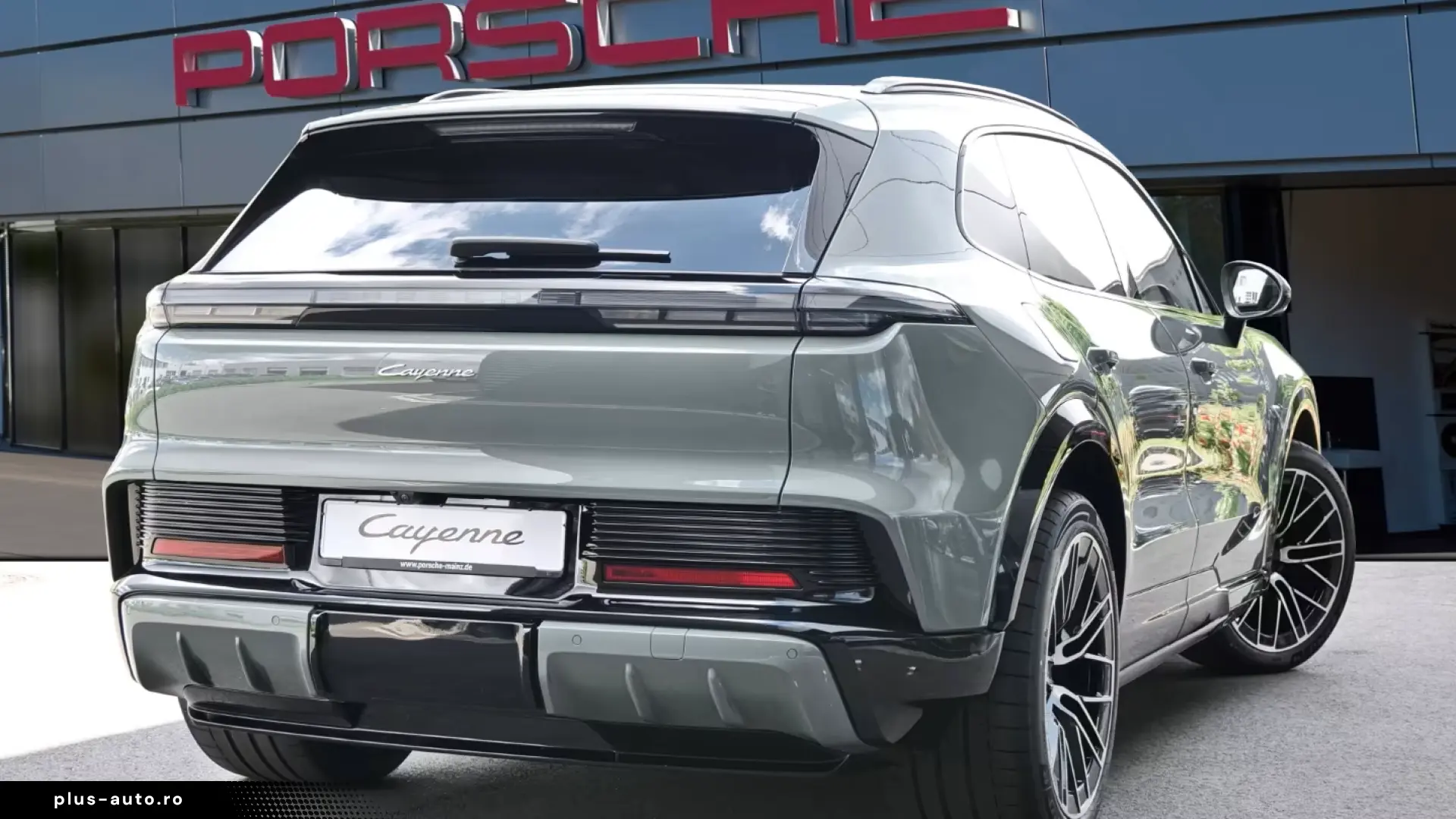 Porsche Cayenne Electric HA-Lenkung Surround