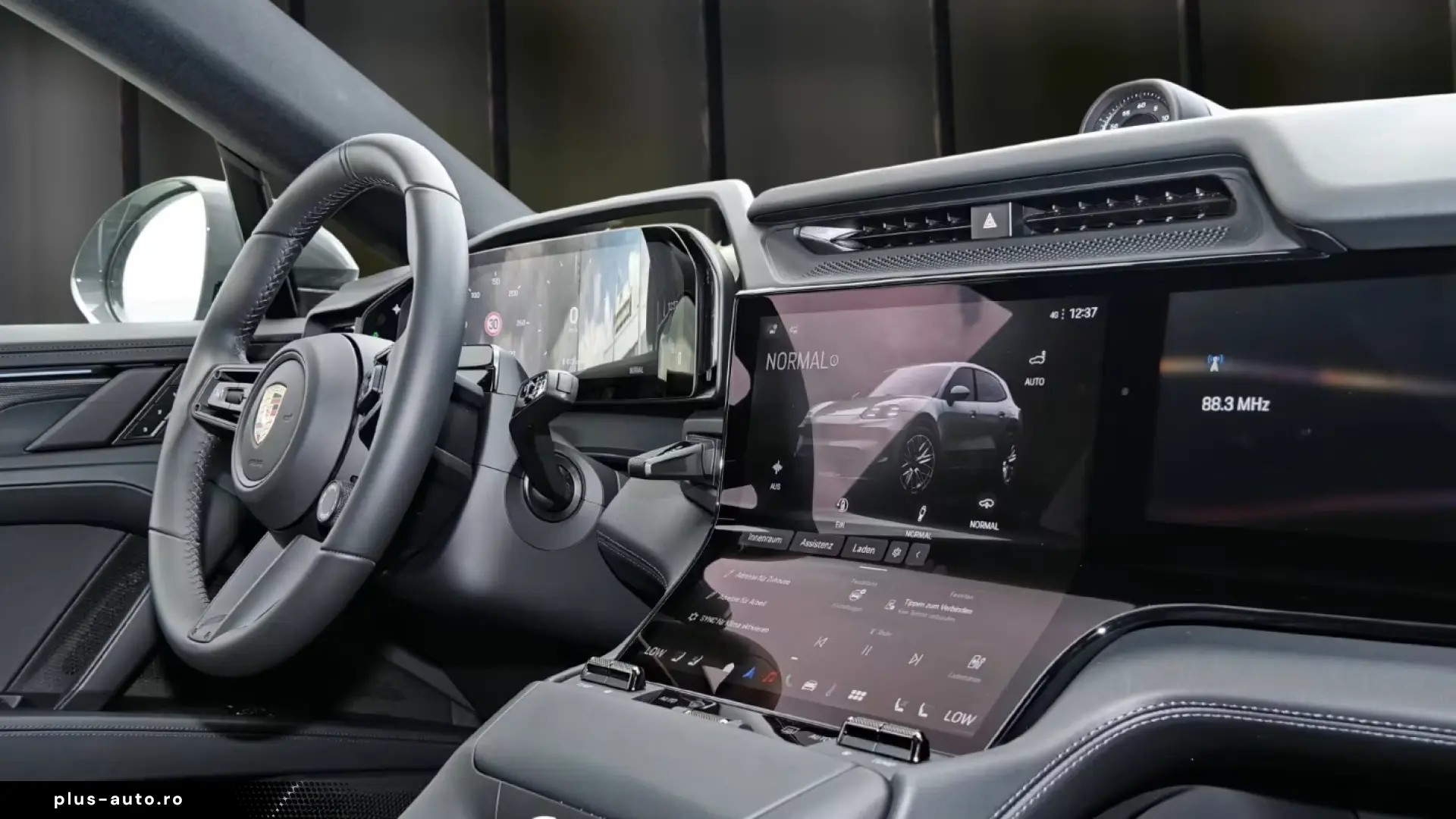 Porsche Cayenne Electric HA-Lenkung Surround