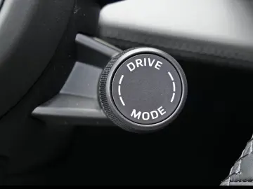 Porsche Cayenne Electric HA-Lenkung Surround