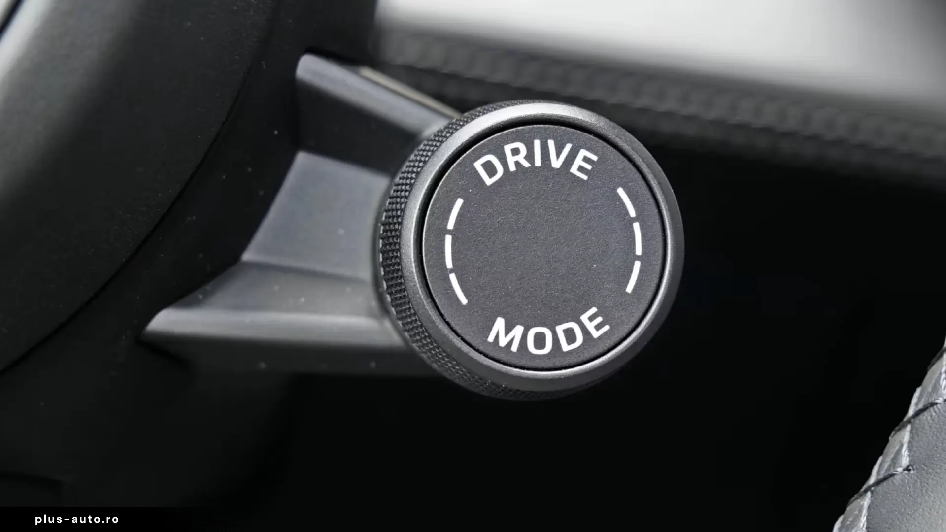 Porsche Cayenne Electric HA-Lenkung Surround