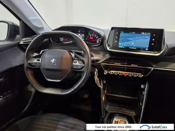 PEUGEOT 208 1.2 PureTech Aut. Navi Klima PDC ...