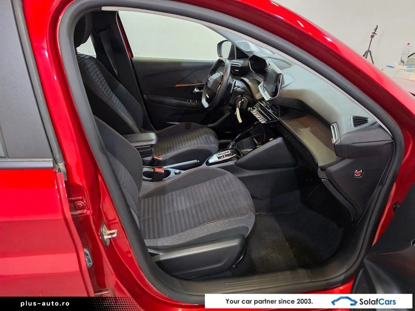 PEUGEOT 208 1.2 PureTech Aut. Navi Klima PDC ...