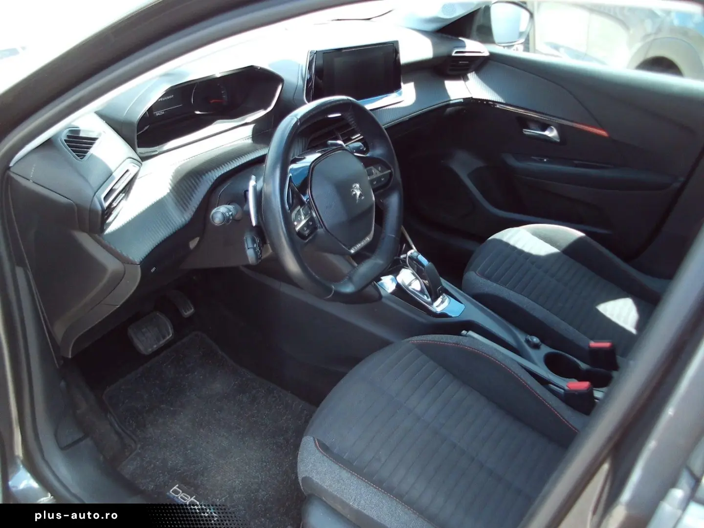 PEUGEOT 208 Active  Autom.Getriebe     ZAHNRIEMEN NEU