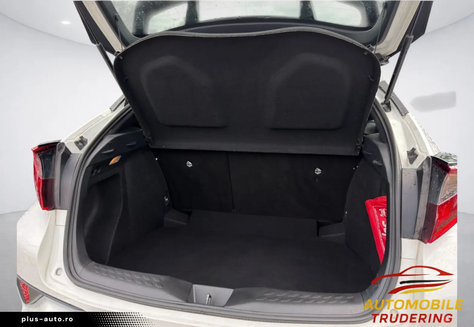 TOYOTA C-HR Hybrid 1Hand LED Kamera Ass.Systeme Tempo