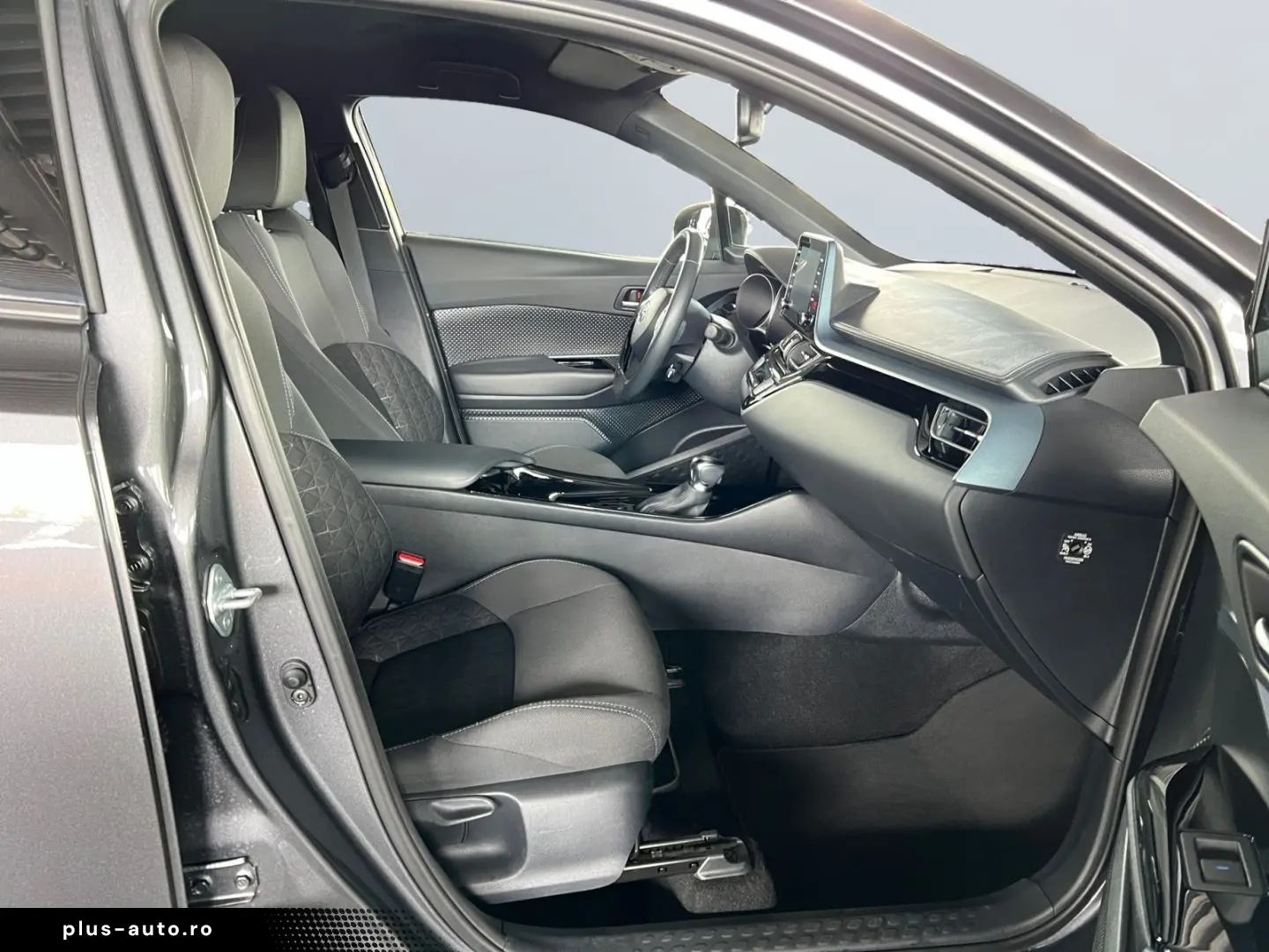 TOYOTA C-HR 1.8 Hybrid Team D  LED CarPlay CAM PDC SHZ