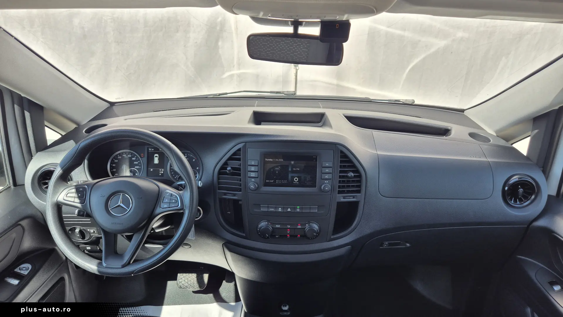 Mercedes-Benz Vito TOURER 114 VTP L 4X2