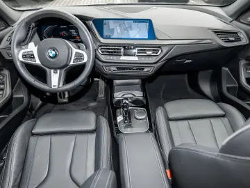 BMW M235i xDrive Gran Coupé M Sport HUD PANO ACC LM