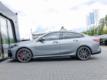 BMW M235i xDrive Gran Coupé M Sport HUD PANO ACC LM