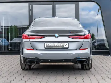 BMW M235i xDrive Gran Coupé M Sport HUD PANO ACC LM