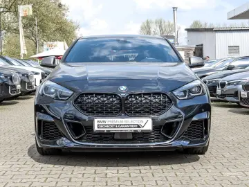 BMW M235i xDrive M Sport Pro Pano HUD DA H K