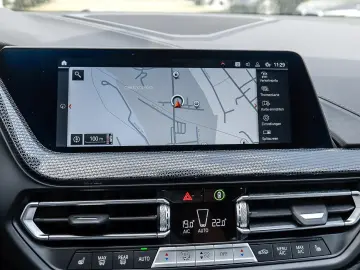 BMW M235i xDrive M Sport Pro Pano HUD DA H K