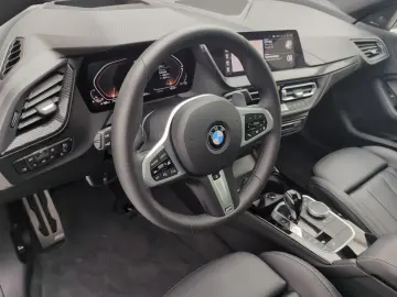 BMW M235i xDrive Gran Coupé M Sport Harman K Kamera