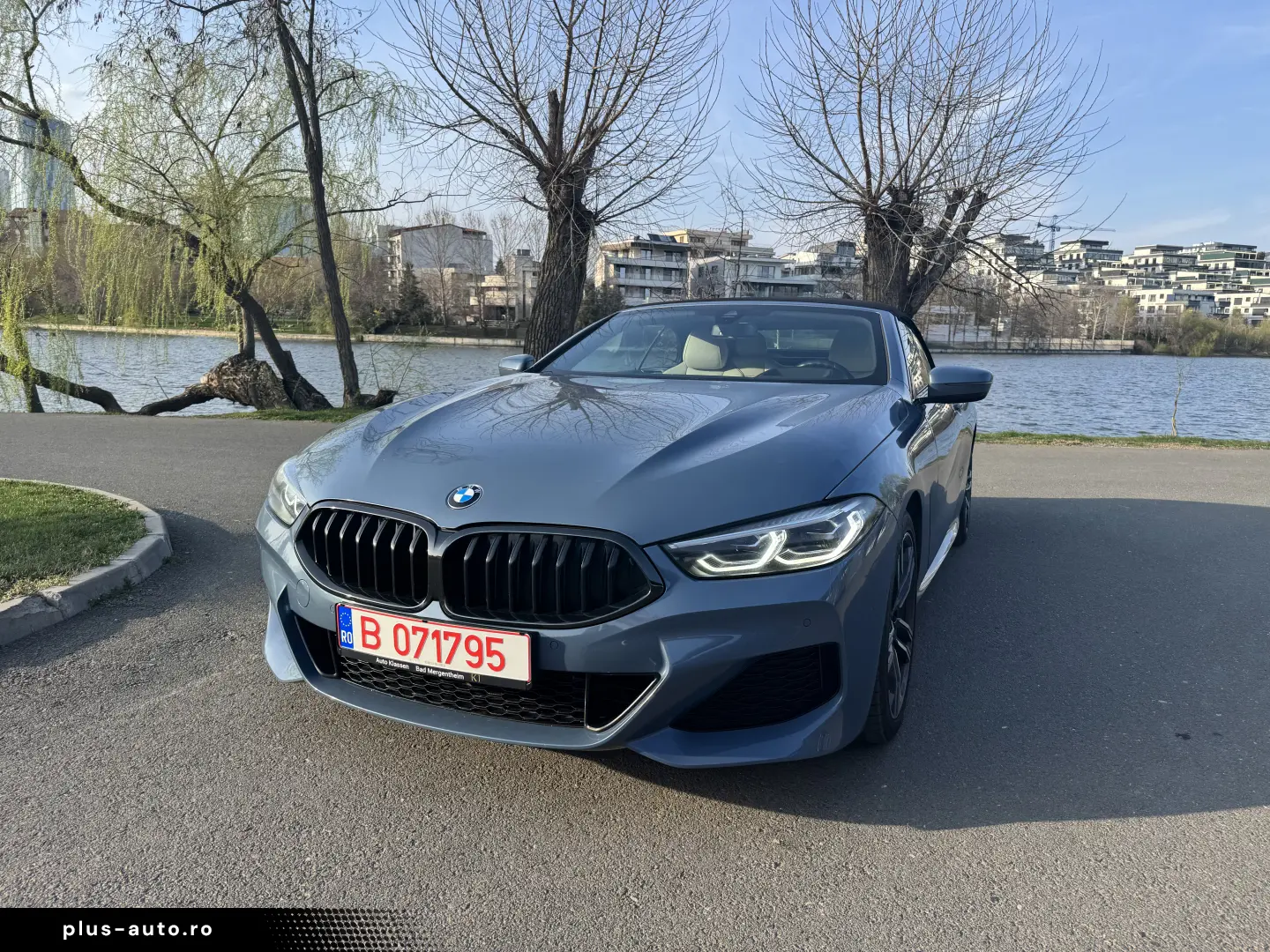 BMW 840